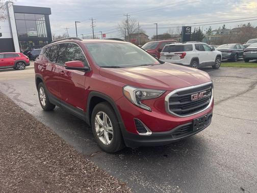 2020 GMC Terrain SLE