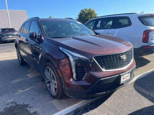 2022 Cadillac XT4 Sport