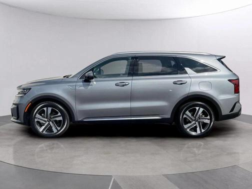 2022 Kia Sorento Plug-In Hybrid SX
