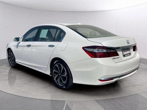 2016 Honda Accord EX-L
