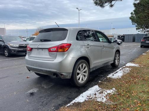 2013 Mitsubishi Outlander Sport ES