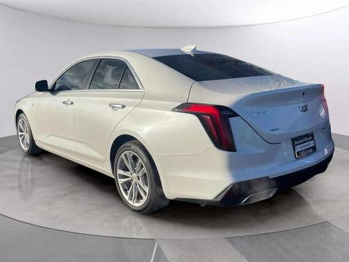 2021 Cadillac CT4 Luxury