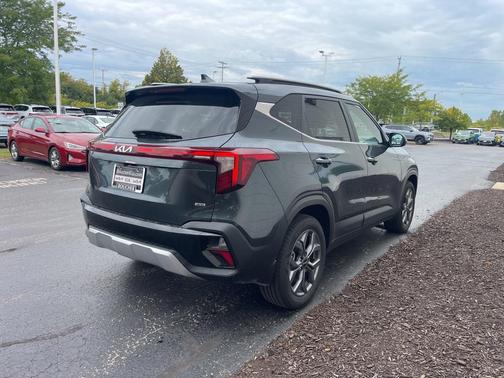 2024 Kia Seltos S