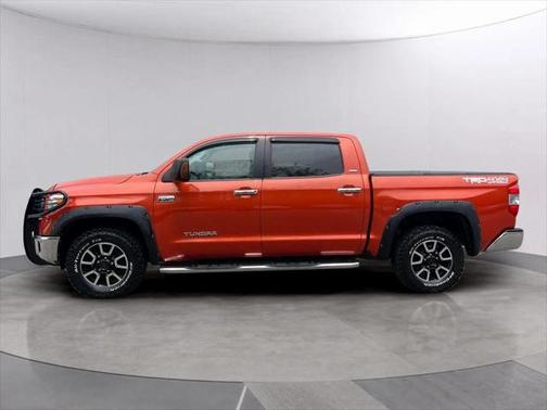 2016 Toyota Tundra SR5