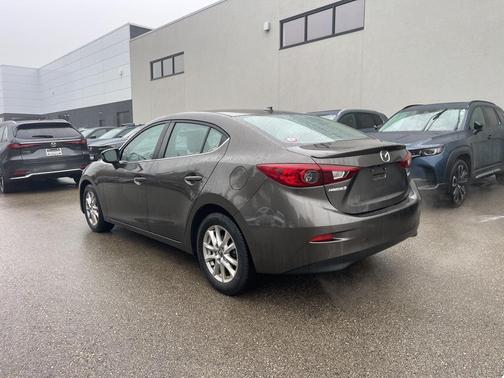 2015 Mazda Mazda3 s Grand Touring