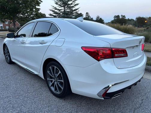 2018 Acura TLX Technology