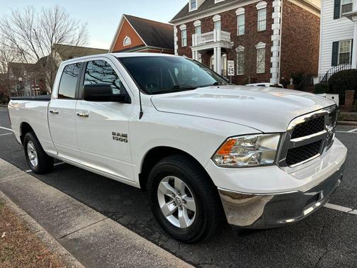 2017 RAM 1500 SLT