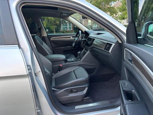 2018 Volkswagen Atlas 3.6L SEL
