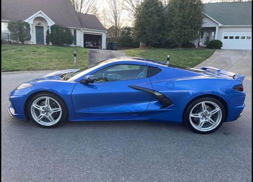 2022 Chevrolet Corvette Stingray w/3LT