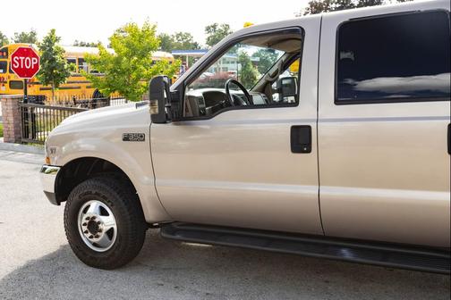 1999 Ford F-350 XLT Crew Cab Super Duty