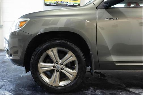 2008 Toyota Highlander Sport