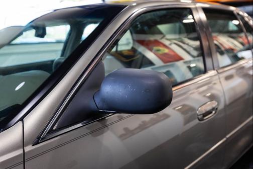 Bronzemist 2000 Cadillac DeVille Base