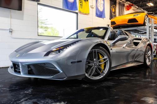 2017 Ferrari 488 Spider Base