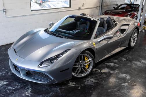 2017 Ferrari 488 Spider Base