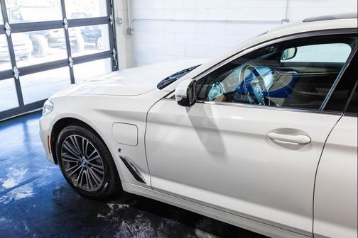 2019 BMW 530e xDrive iPerformance