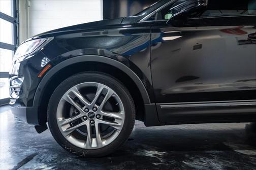 2015 Lincoln MKC Base