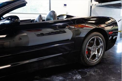 1998 Chevrolet Corvette Base
