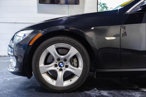 2011 BMW 335 335i