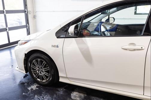 2017 Toyota Prius Prime Plus