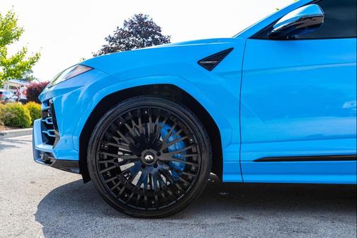 2021 Lamborghini Urus SUV