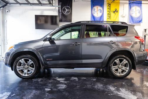 2010 Toyota RAV4 Sport