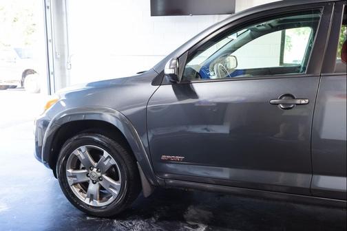 2010 Toyota RAV4 Sport