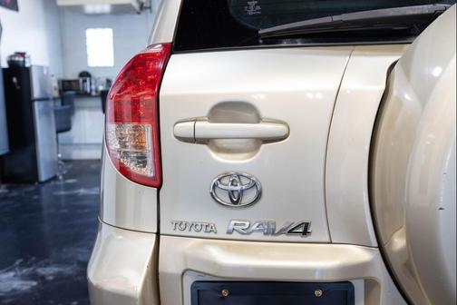 2007 Toyota RAV4 Limited