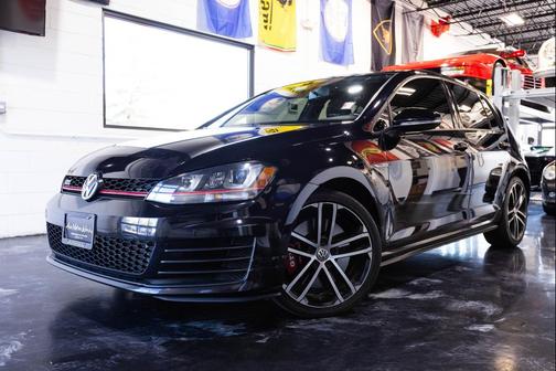 2017 Volkswagen Golf GTI 2.0T S 4-Door