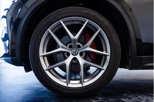 2018 Alfa Romeo Stelvio Ti Sport