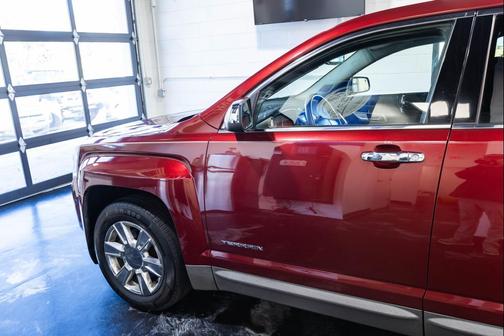 2010 GMC Terrain SLE-1