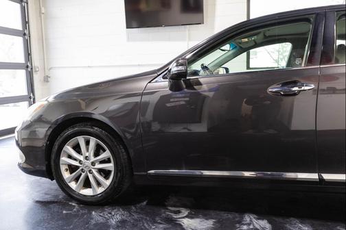 2010 Lexus ES 350 Base
