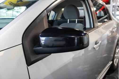 2012 Nissan Sentra 2.0 SR