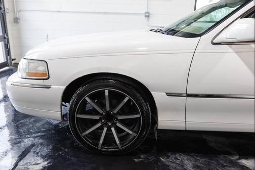 2007 Lincoln Town Car Signature