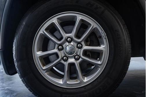 2018 Jeep Grand Cherokee Laredo E