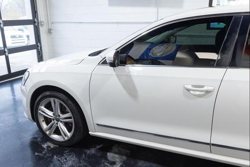 2014 Volkswagen Passat 2.0L TDI DSG SEL Premium