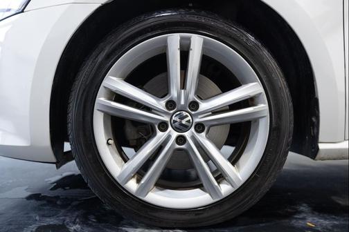 2014 Volkswagen Passat 2.0L TDI DSG SEL Premium