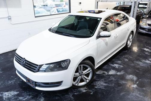 2014 Volkswagen Passat 2.0L TDI DSG SEL Premium