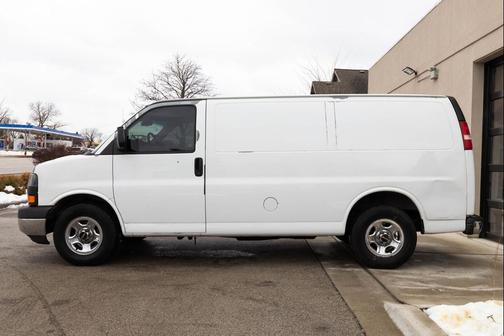 2003 GMC Savana 1500 Base