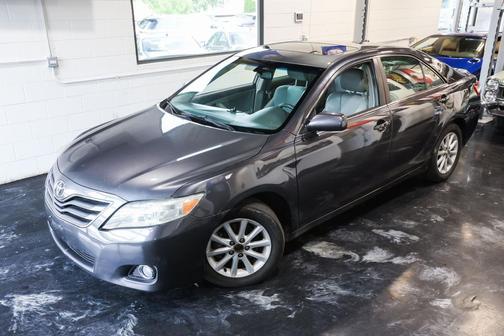 2010 Toyota Camry LE
