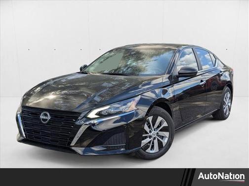 2025 Nissan Altima S FWD