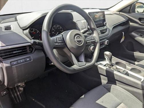2025 Nissan Altima S FWD