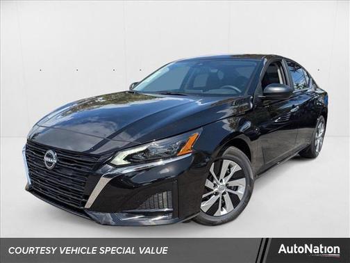 2025 Nissan Altima S FWD