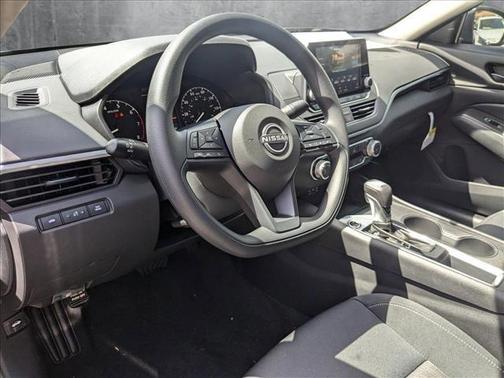 2025 Nissan Altima S FWD