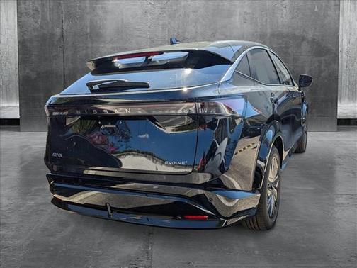 2025 Nissan ARIYA EVOLVE+