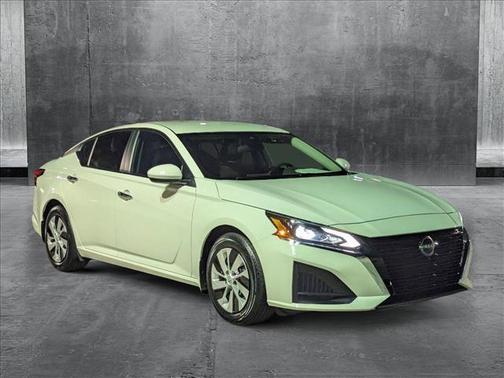 2023 Nissan Altima S FWD