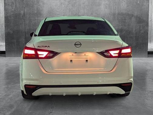 2023 Nissan Altima S FWD