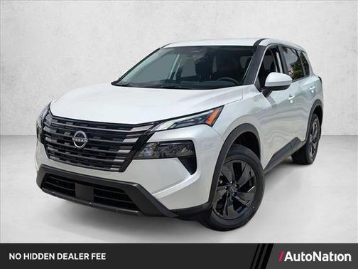 Everest White Pearl Tricoat 2026 Nissan Rogue SV