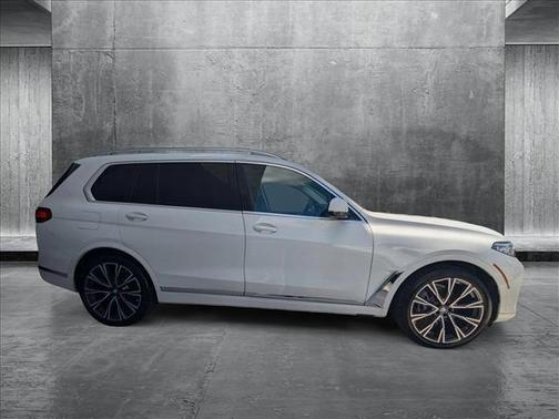 2019 BMW X7 xDrive40i