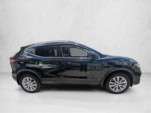 Magnetic Black Pearl 2021 Nissan Rogue Sport SV