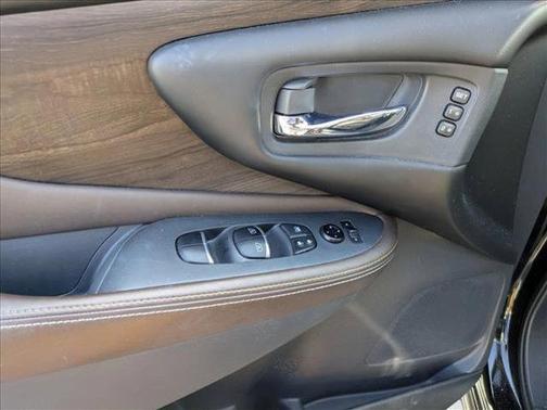 2022 Nissan Murano Platinum FWD